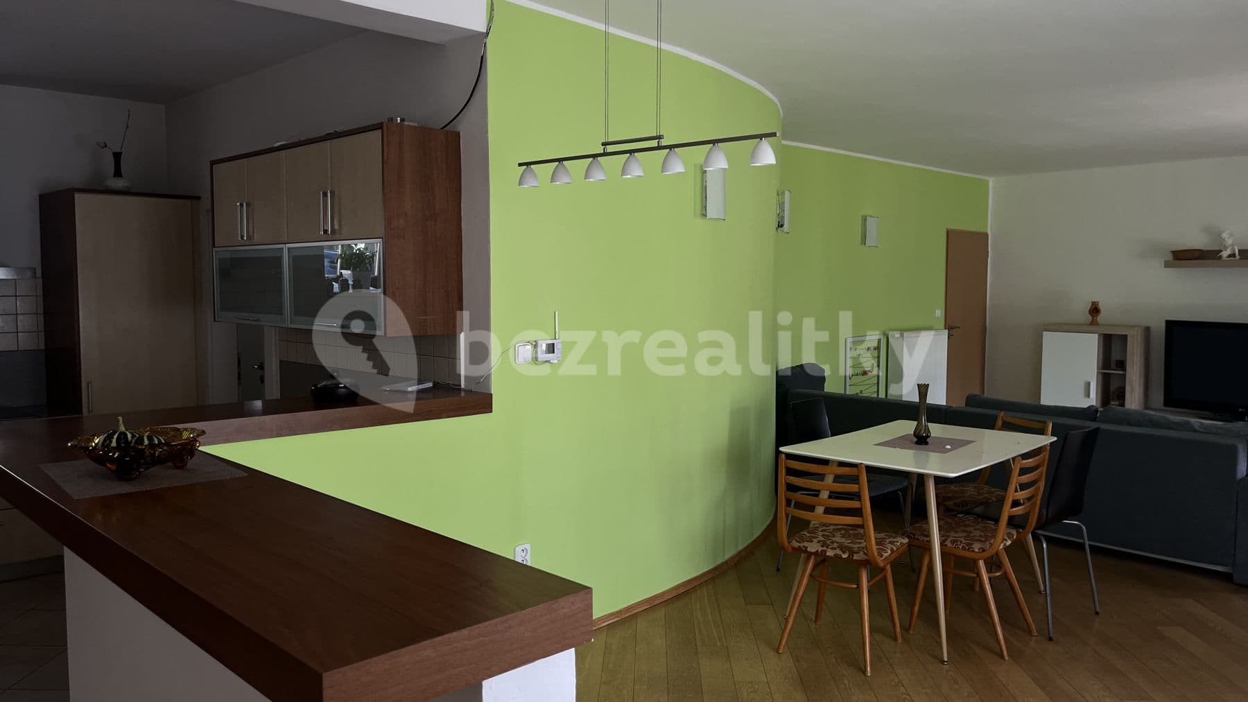 1 bedroom with open-plan kitchen flat to rent, 120 m², Chomýž, Zlínský Region