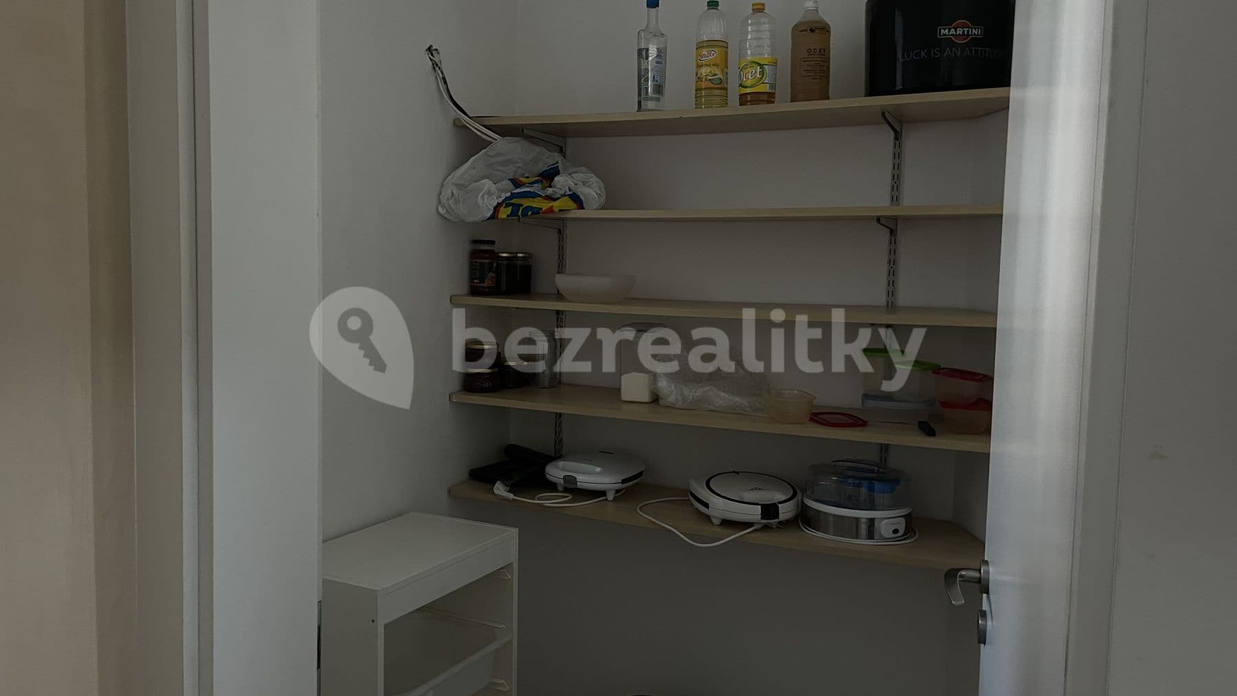 1 bedroom with open-plan kitchen flat to rent, 120 m², Chomýž, Zlínský Region