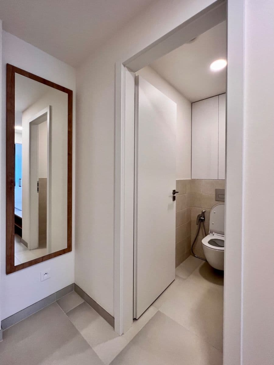2 bedroom with open-plan kitchen flat to rent, 65 m², U Plynárny, Prague, Prague 2 bedroom with open-plan kitchen flat to rent, 65 m², U Plynárny, Prague, Prague