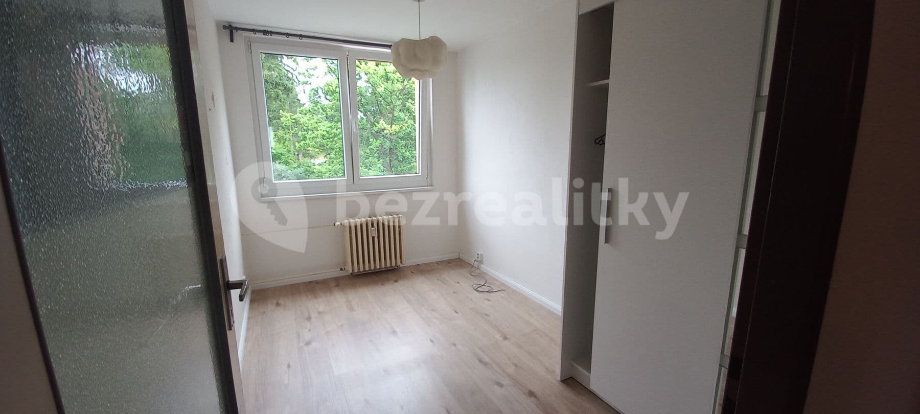 4 bedroom flat to rent, 86 m², Sídliště Ⅱ, Kamenice, Středočeský Region 4 bedroom flat to rent, 86 m², Sídliště Ⅱ, Kamenice, Středočeský Region
