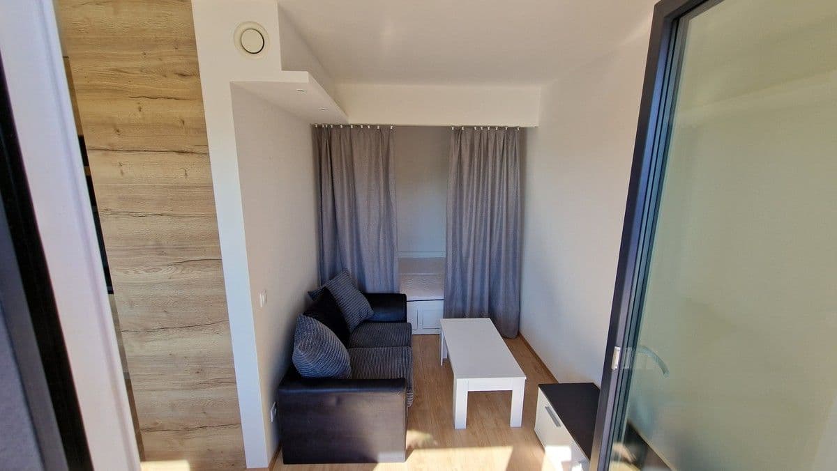 Studio flat to rent, 34 m², Šífařská, Prague, Prague Studio flat to rent, 34 m², Šífařská, Prague, Prague