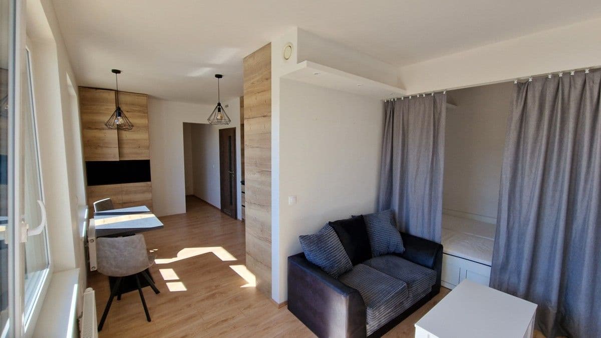 Studio flat to rent, 34 m², Šífařská, Prague, Prague Studio flat to rent, 34 m², Šífařská, Prague, Prague