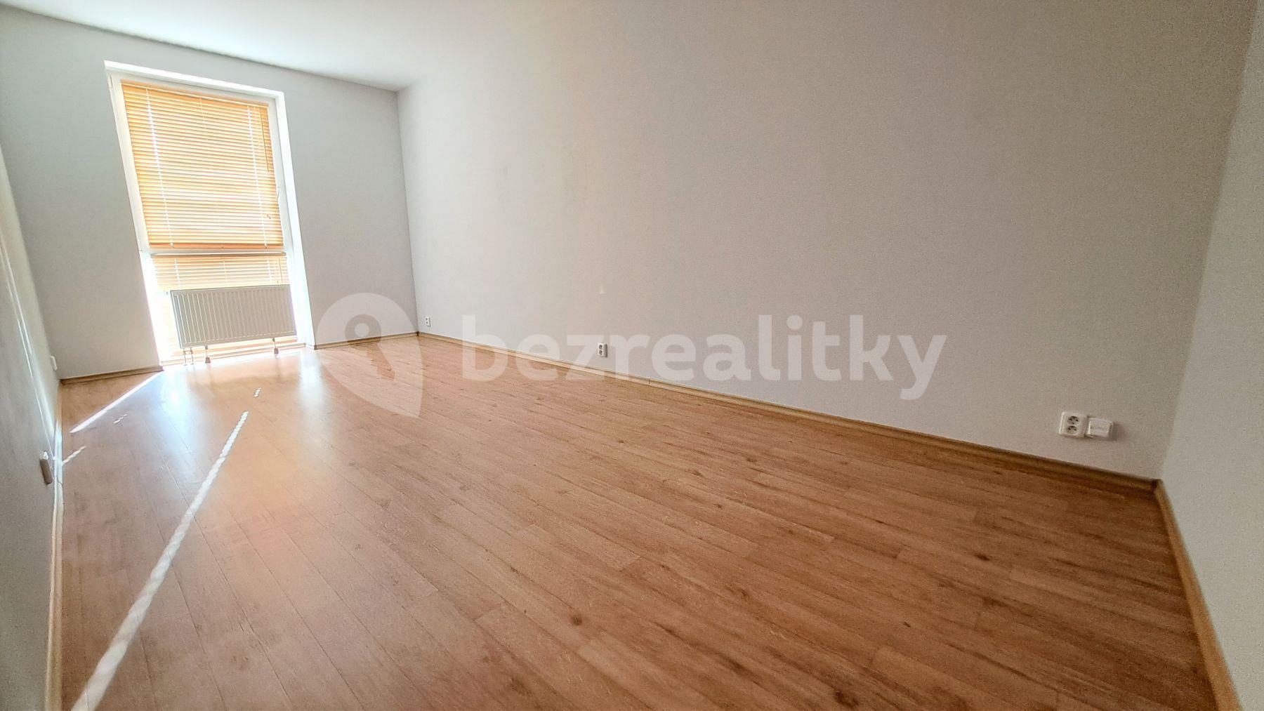 2 bedroom with open-plan kitchen flat for sale, 87 m², Rybova, Hradec Králové, Královéhradecký Region