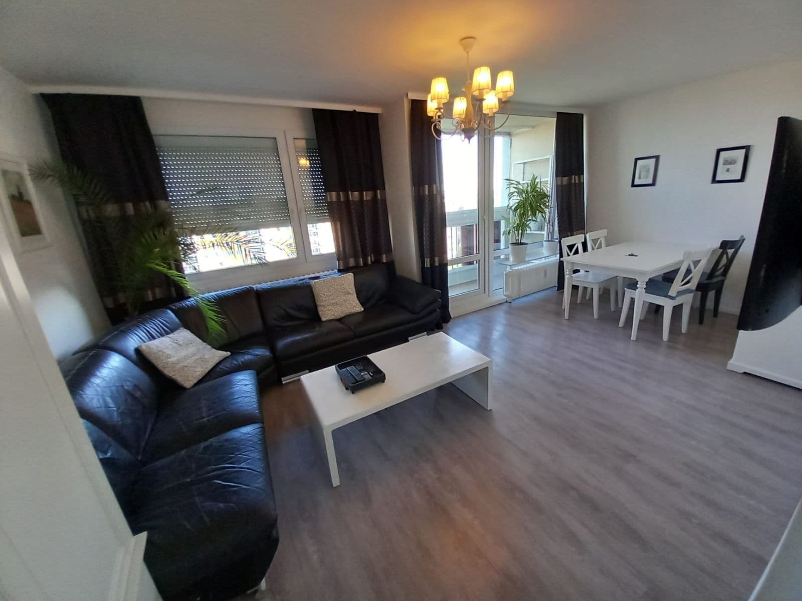 2 bedroom with open-plan kitchen flat to rent, 77 m², Šiškova, Prague, Prague 2 bedroom with open-plan kitchen flat to rent, 77 m², Šiškova, Prague, Prague