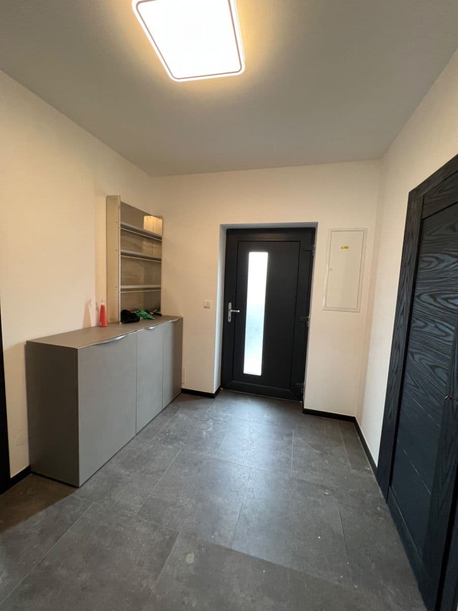 house to rent, 135 m², Západní, Klíčany, Středočeský Region house to rent, 135 m², Západní, Klíčany, Středočeský Region