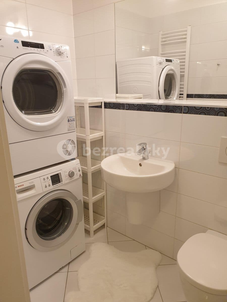 Studio flat to rent, 27 m², Zakšínská, Prague, Prague Studio flat to rent, 27 m², Zakšínská, Prague, Prague