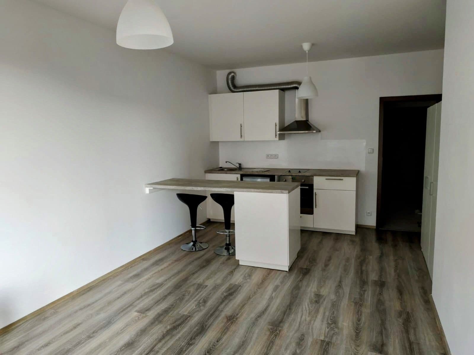 Studio flat to rent, 31 m², Honzíkova, Prague, Prague Studio flat to rent, 31 m², Honzíkova, Prague, Prague