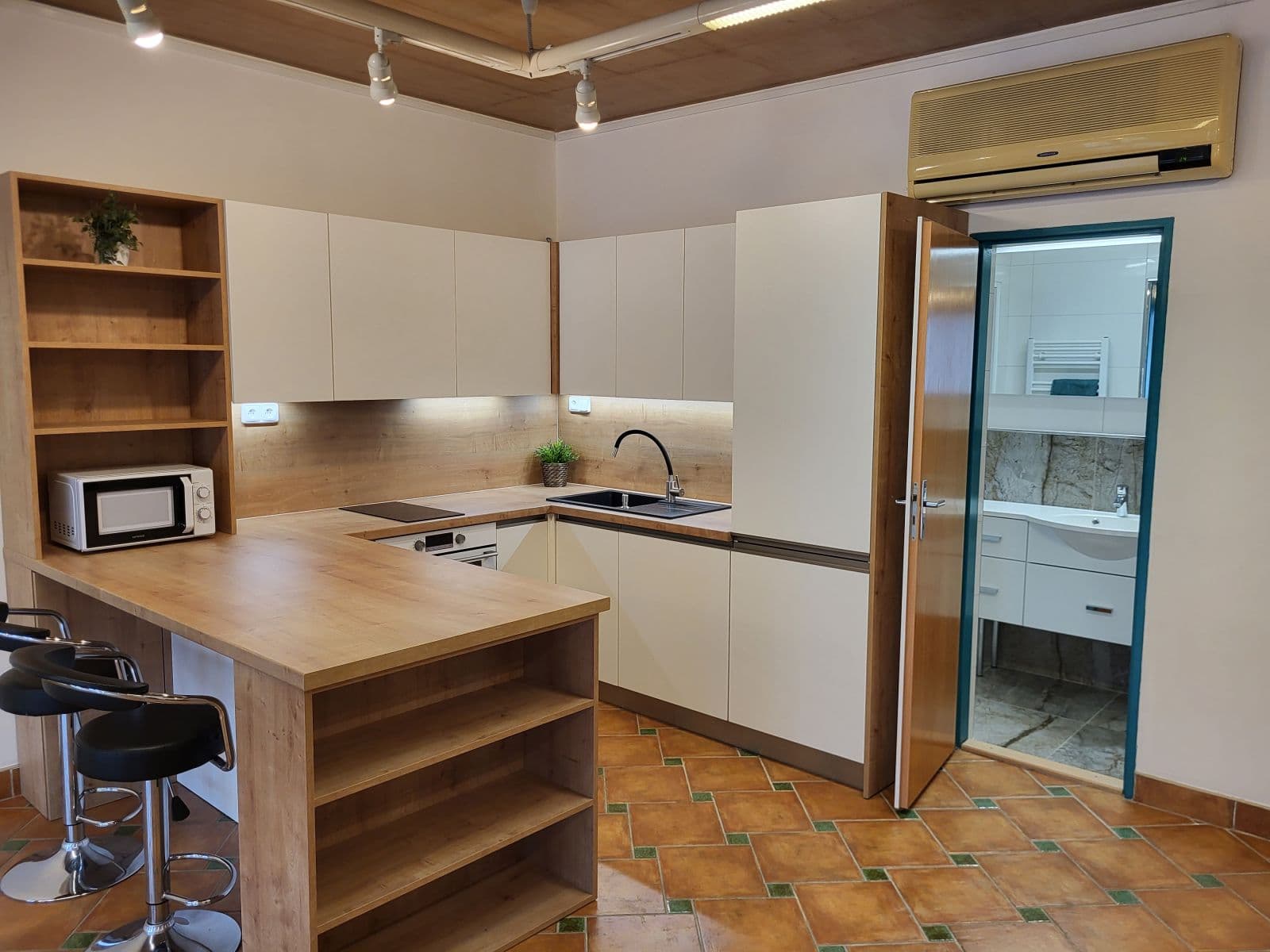 Studio flat to rent, 67 m², Minská, Brno, Jihomoravský Region Studio flat to rent, 67 m², Minská, Brno, Jihomoravský Region