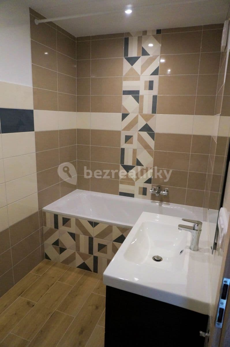 2 bedroom with open-plan kitchen flat to rent, 79 m², Borovanského, Prague, Prague 2 bedroom with open-plan kitchen flat to rent, 79 m², Borovanského, Prague, Prague