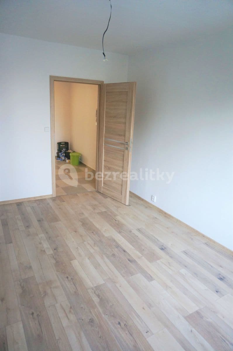 2 bedroom with open-plan kitchen flat to rent, 79 m², Borovanského, Prague, Prague 2 bedroom with open-plan kitchen flat to rent, 79 m², Borovanského, Prague, Prague