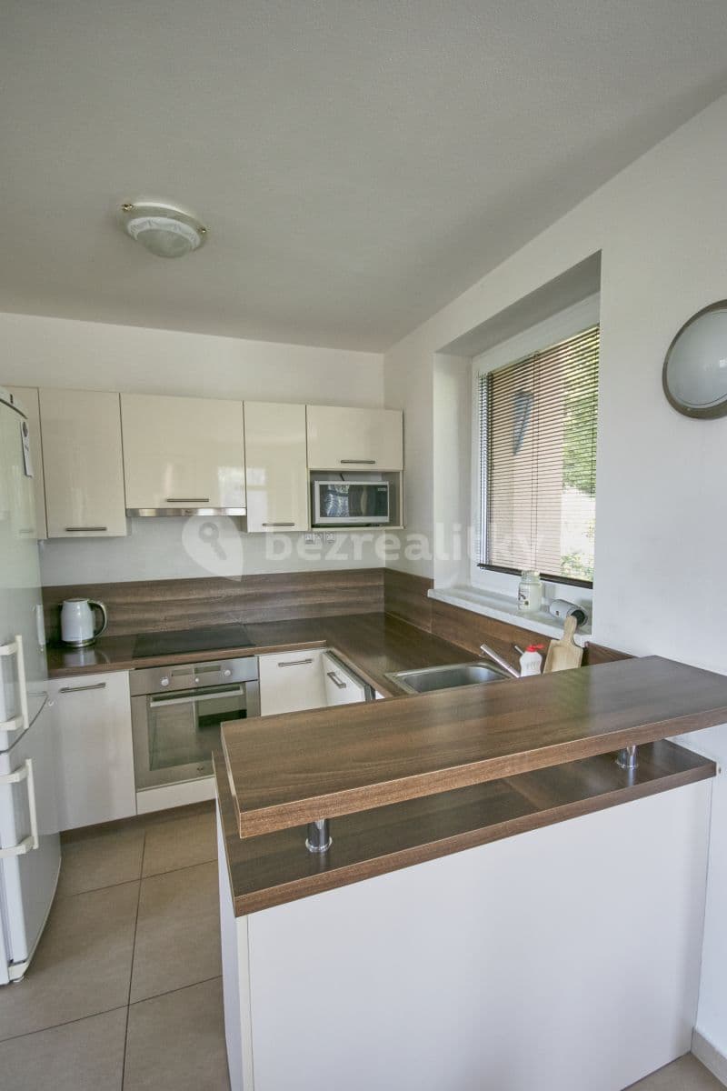 house to rent, 140 m², Na Pavelce, Zlín, Zlínský Region house to rent, 140 m², Na Pavelce, Zlín, Zlínský Region