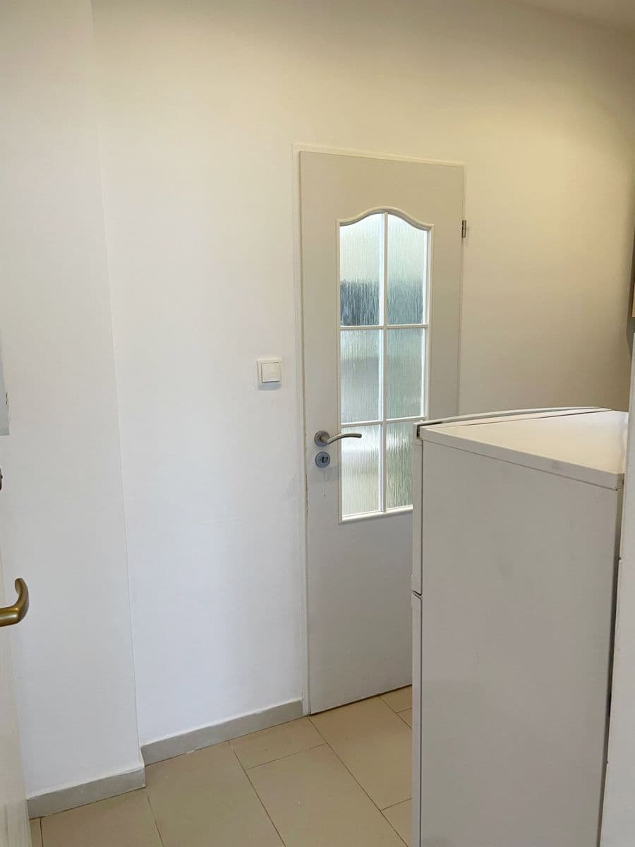 Studio flat to rent, 30 m², Prostřední, Prague, Prague Studio flat to rent, 30 m², Prostřední, Prague, Prague