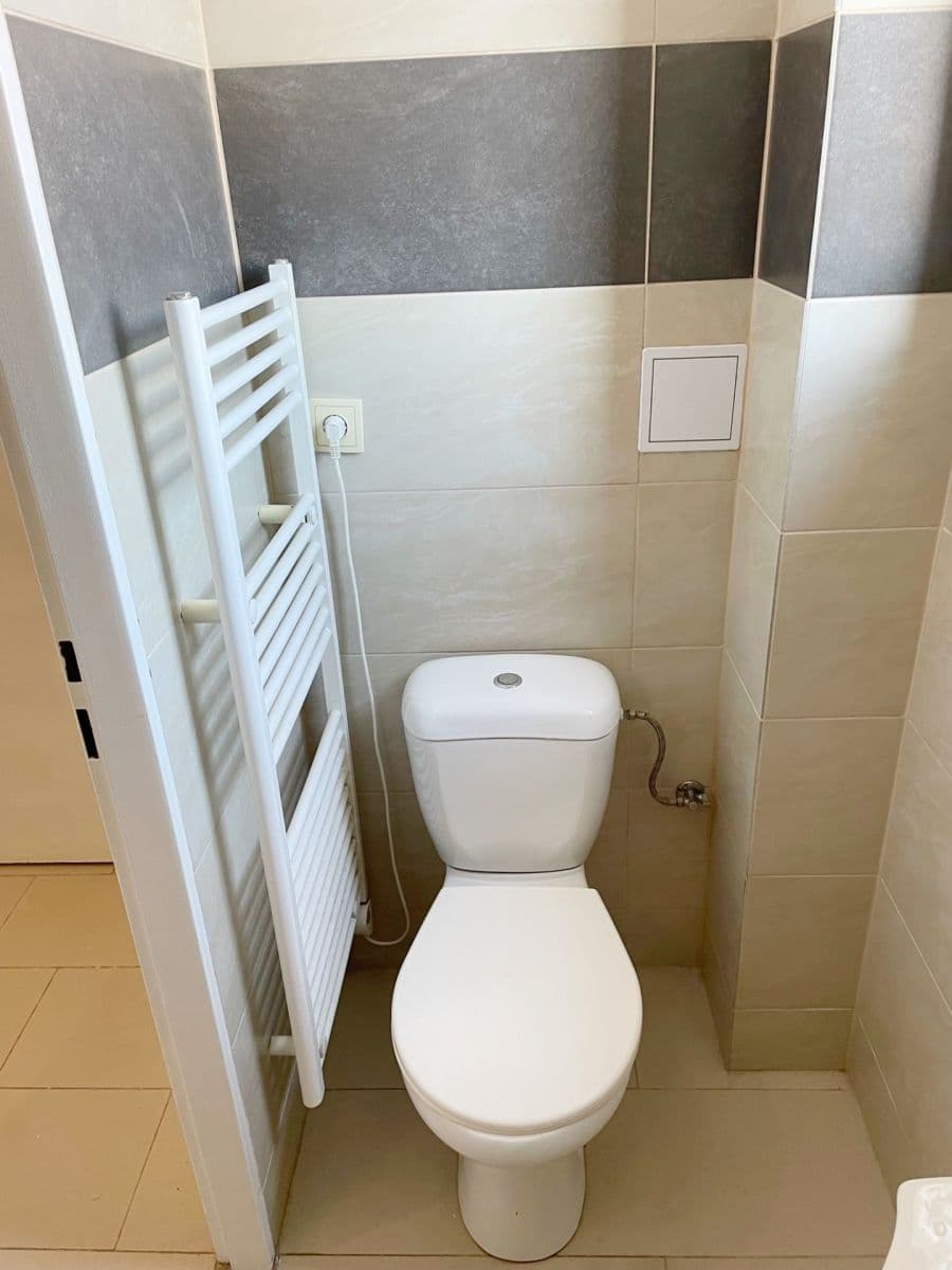 Studio flat to rent, 30 m², Prostřední, Prague, Prague Studio flat to rent, 30 m², Prostřední, Prague, Prague