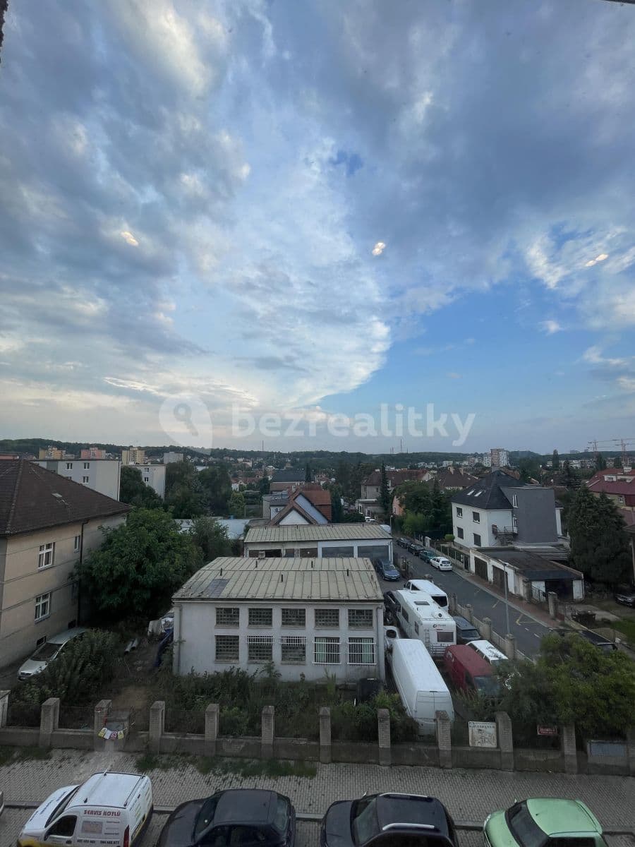 1 bedroom with open-plan kitchen flat to rent, 50 m², Zelenečská, Prague, Prague 1 bedroom with open-plan kitchen flat to rent, 50 m², Zelenečská, Prague, Prague