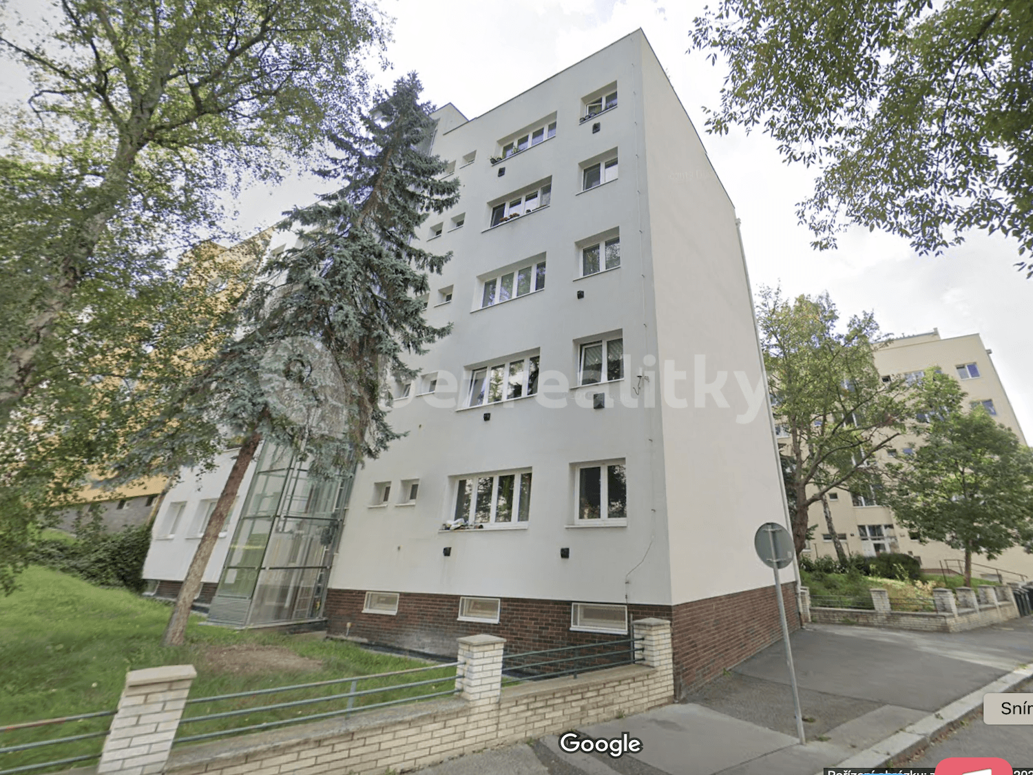 1 bedroom with open-plan kitchen flat to rent, 43 m², Svojsíkova, Prague, Prague 1 bedroom with open-plan kitchen flat to rent, 43 m², Svojsíkova, Prague, Prague
