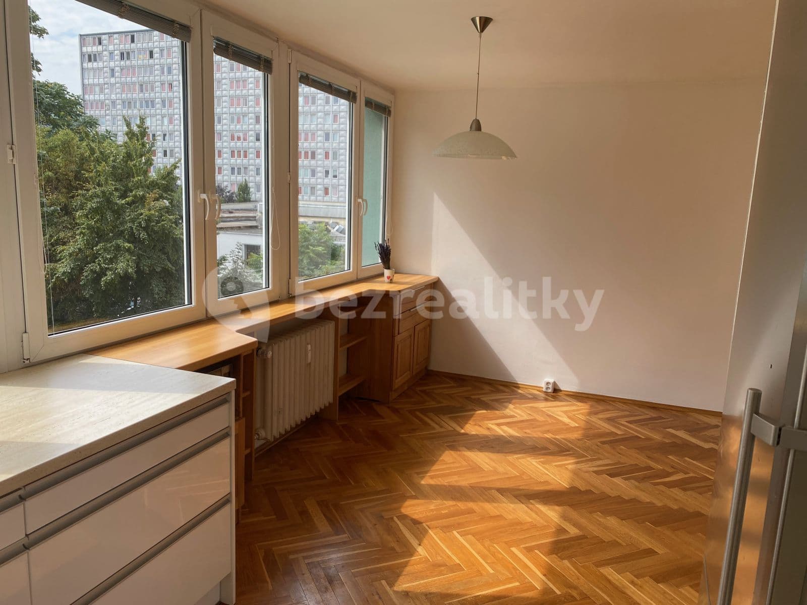 2 bedroom with open-plan kitchen flat to rent, 60 m², K Olympiku, Prague, Prague 2 bedroom with open-plan kitchen flat to rent, 60 m², K Olympiku, Prague, Prague