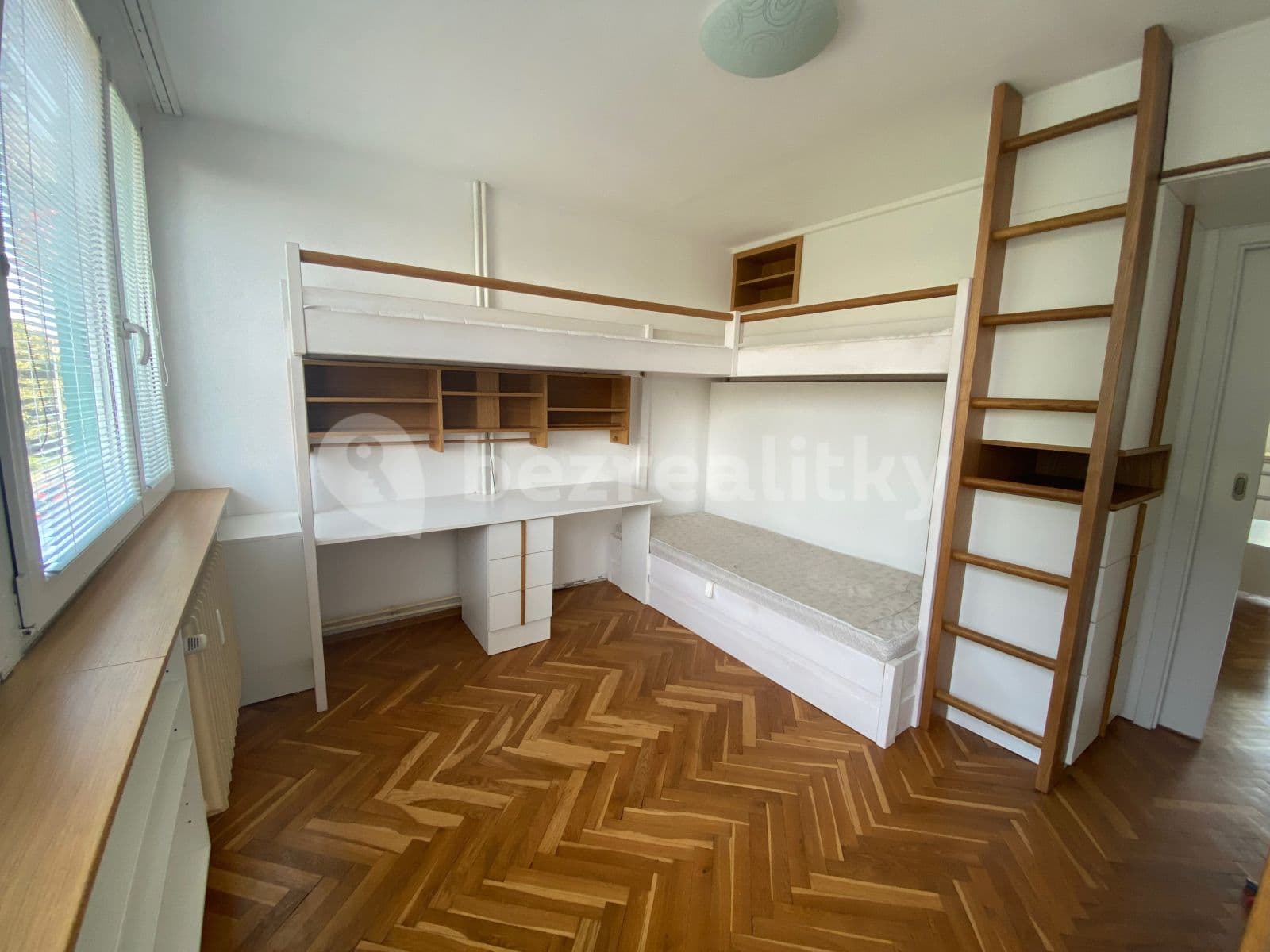 2 bedroom with open-plan kitchen flat to rent, 60 m², K Olympiku, Prague, Prague 2 bedroom with open-plan kitchen flat to rent, 60 m², K Olympiku, Prague, Prague