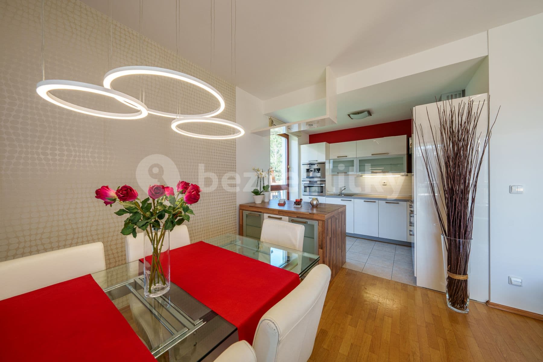 2 bedroom with open-plan kitchen flat to rent, 80 m², Podvinný mlýn, Prague, Prague 2 bedroom with open-plan kitchen flat to rent, 80 m², Podvinný mlýn, Prague, Prague