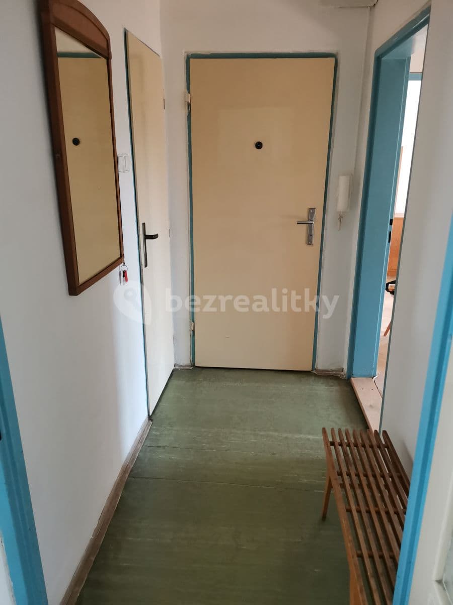 3 bedroom with open-plan kitchen flat to rent, 85 m², Molákova, Prague, Prague 3 bedroom with open-plan kitchen flat to rent, 85 m², Molákova, Prague, Prague