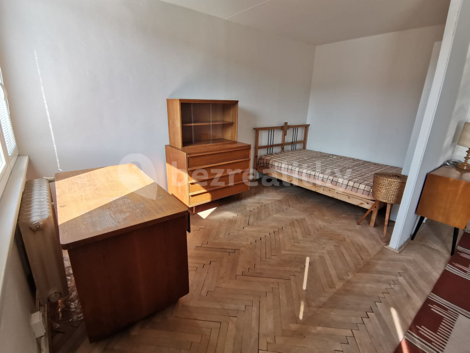 3 bedroom with open-plan kitchen flat to rent, 85 m², Molákova, Prague, Prague 3 bedroom with open-plan kitchen flat to rent, 85 m², Molákova, Prague, Prague