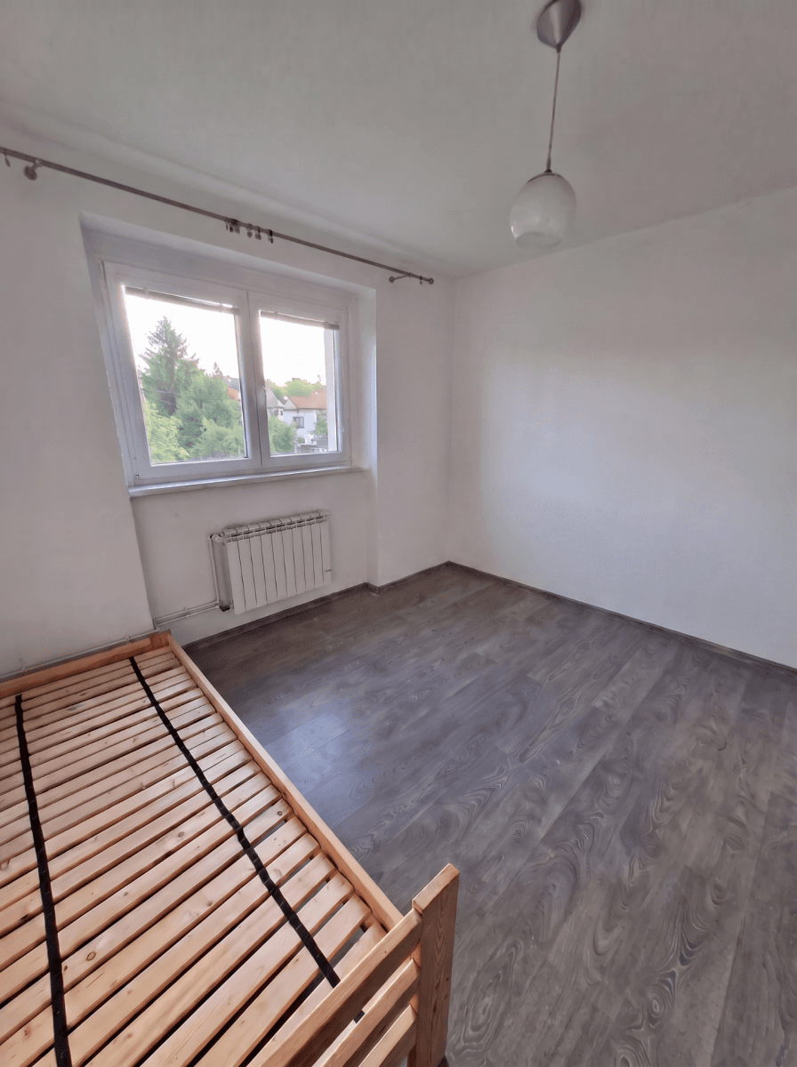 3 bedroom flat to rent, 100 m², V Paloukách, Zruč nad Sázavou, Středočeský Region 3 bedroom flat to rent, 100 m², V Paloukách, Zruč nad Sázavou, Středočeský Region