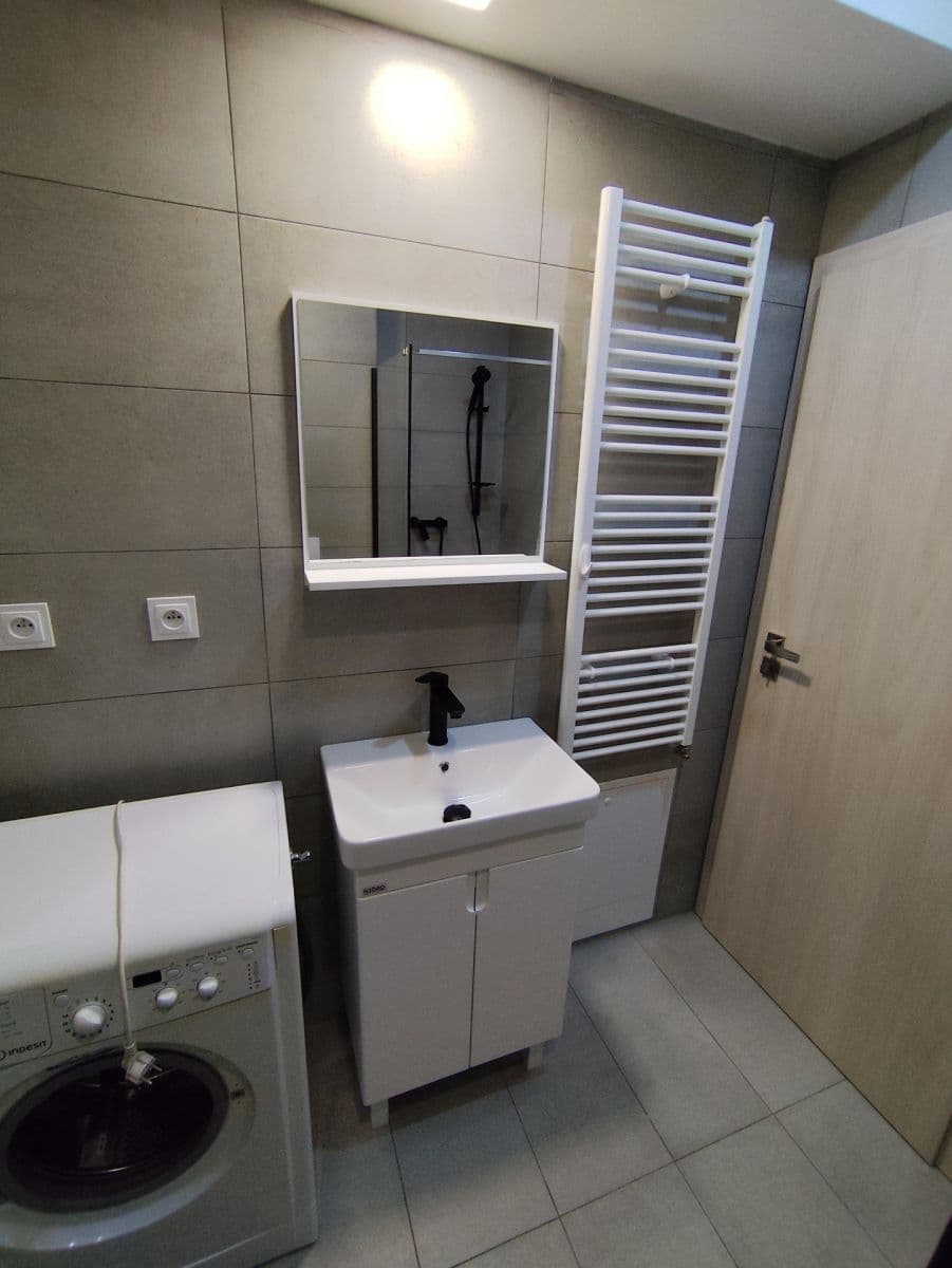 Studio flat to rent, 30 m², Myslbekova, Brno, Jihomoravský Region Studio flat to rent, 30 m², Myslbekova, Brno, Jihomoravský Region
