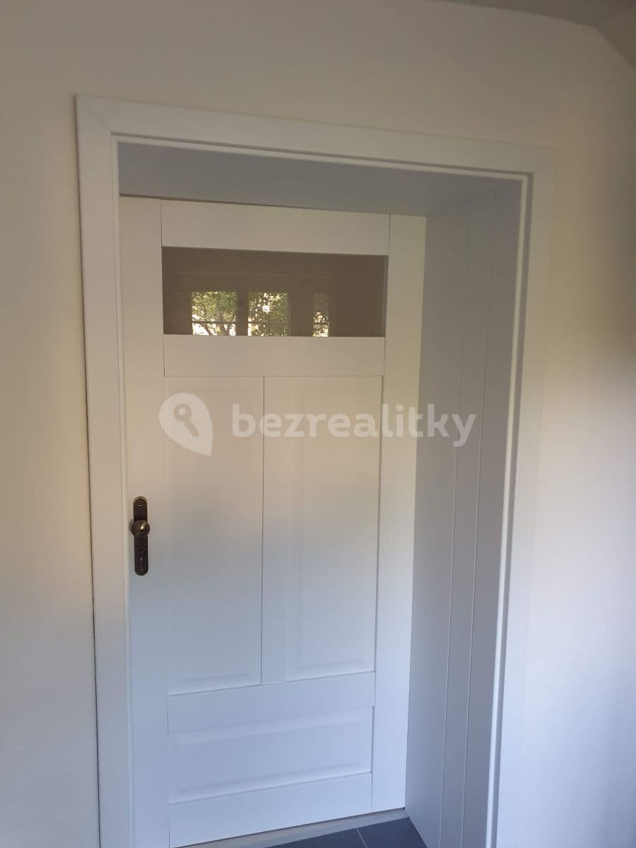 1 bedroom with open-plan kitchen flat to rent, 76 m², Vochovská, Plzeň, Plzeňský Region 1 bedroom with open-plan kitchen flat to rent, 76 m², Vochovská, Plzeň, Plzeňský Region