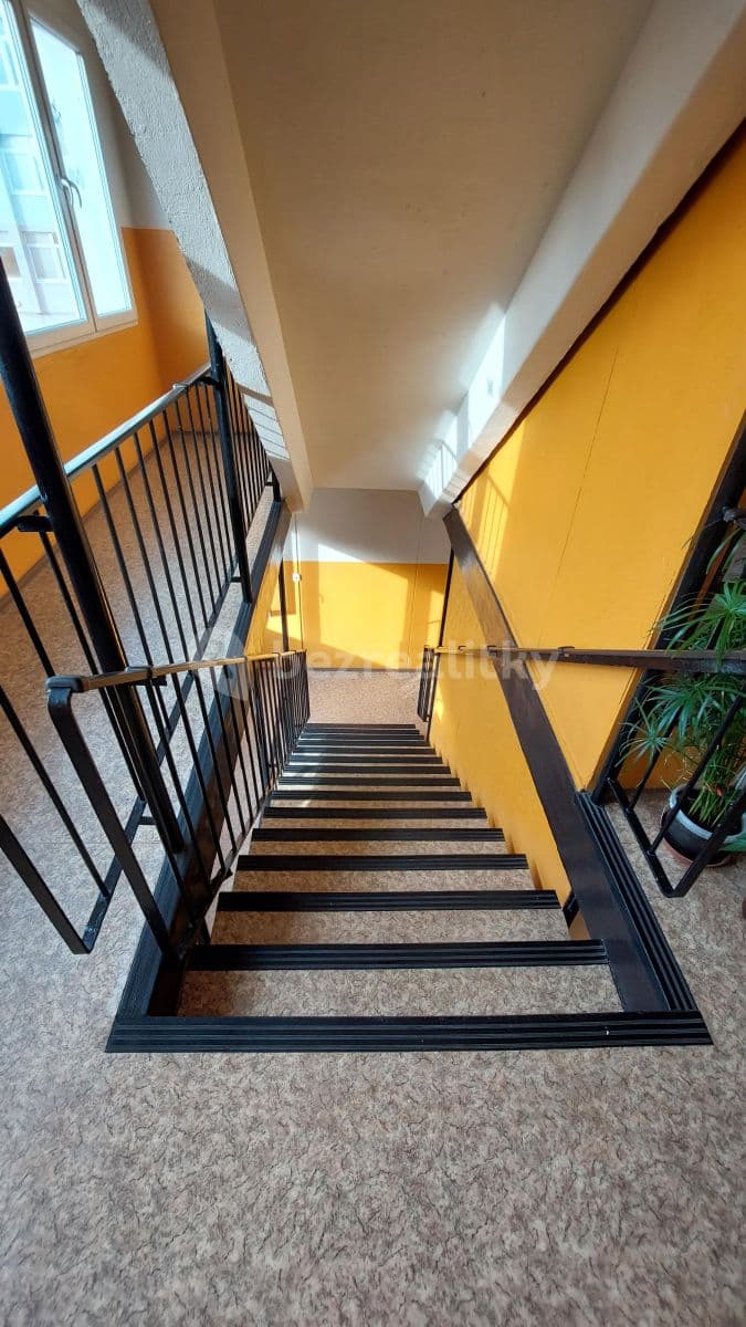 Small studio flat to rent, 33 m², Děkanská vinice Ⅱ, Prague, Prague Small studio flat to rent, 33 m², Děkanská vinice Ⅱ, Prague, Prague
