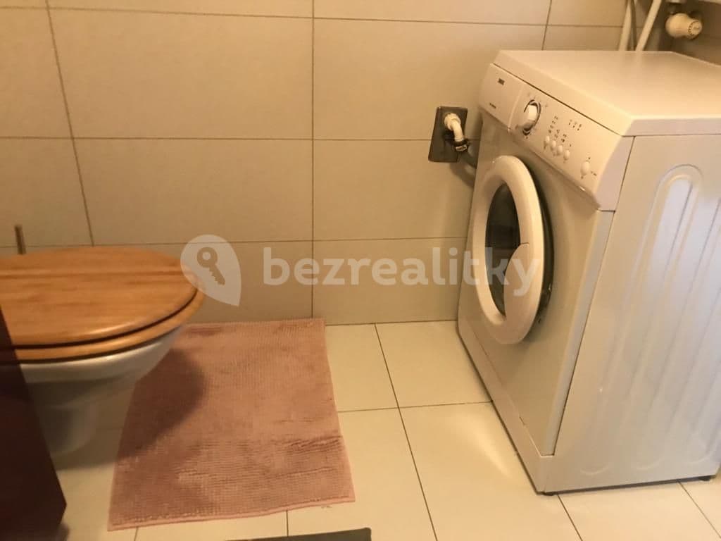 1 bedroom with open-plan kitchen flat to rent, 60 m², Jeremiášova, Prague, Prague 1 bedroom with open-plan kitchen flat to rent, 60 m², Jeremiášova, Prague, Prague