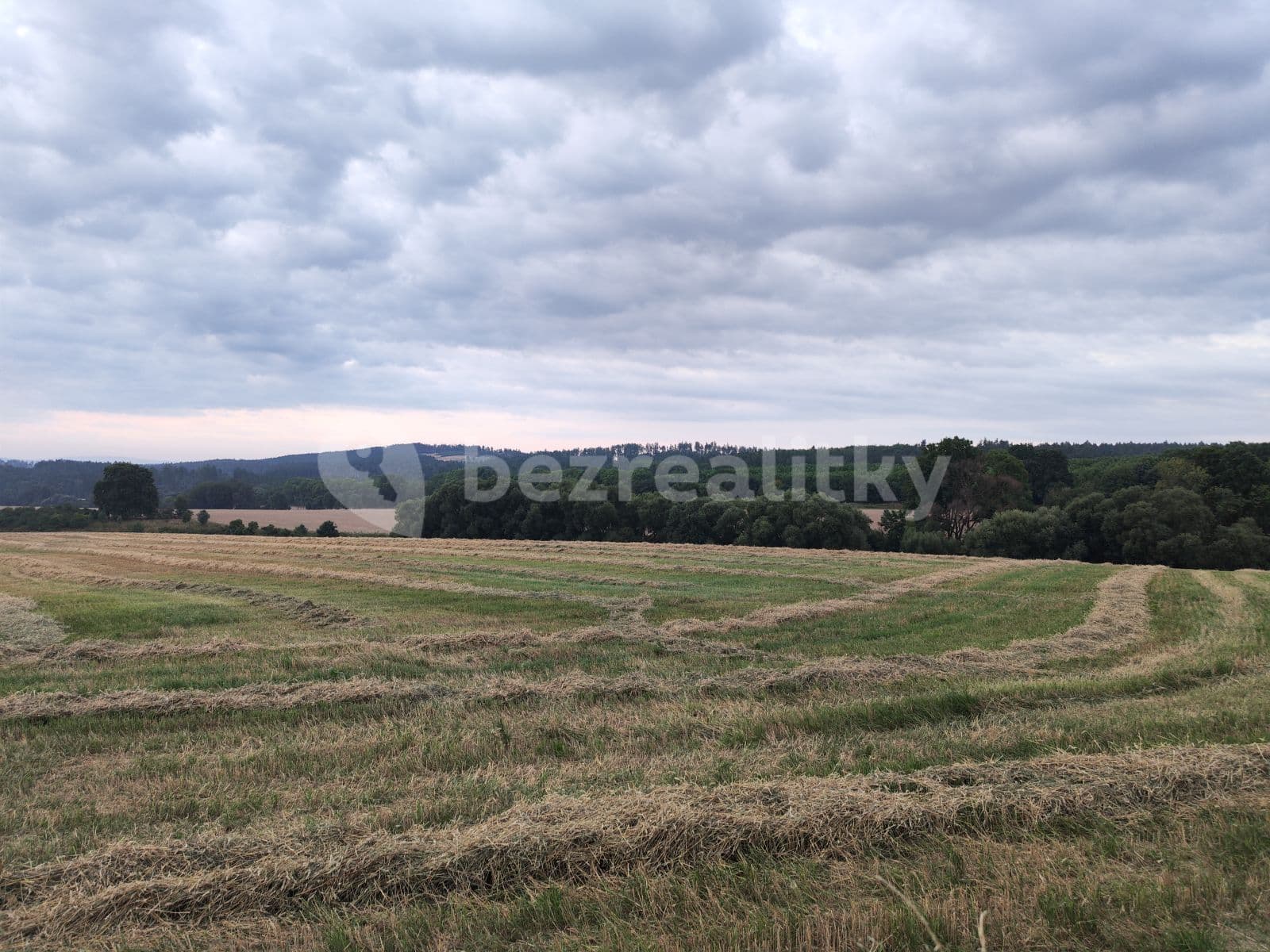 2 bedroom with open-plan kitchen flat to rent, 54 m², Tehov, Středočeský Region 2 bedroom with open-plan kitchen flat to rent, 54 m², Tehov, Středočeský Region