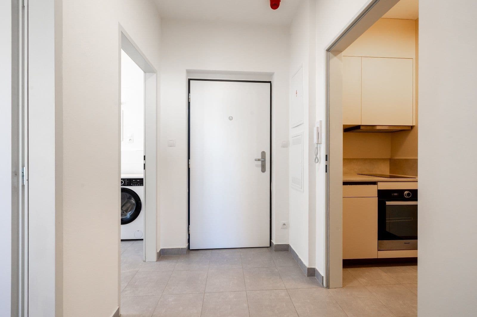 2 bedroom flat to rent, 46 m², Magisterská, Plzeň, Plzeňský Region 2 bedroom flat to rent, 46 m², Magisterská, Plzeň, Plzeňský Region