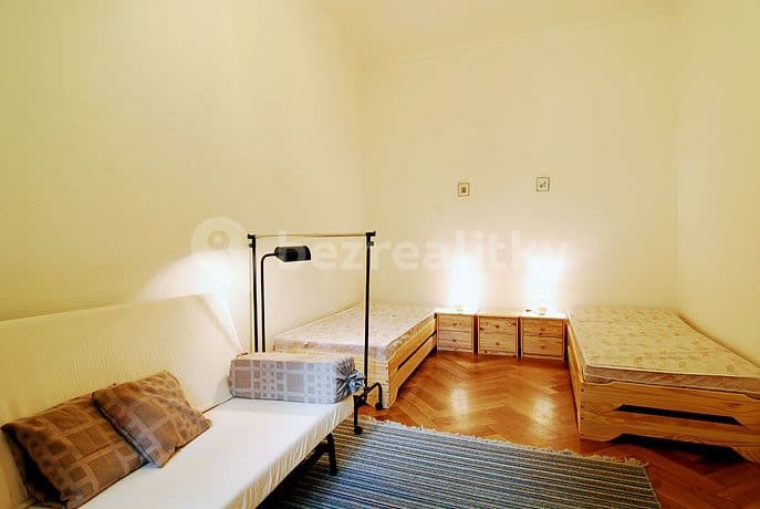 3 bedroom with open-plan kitchen flat to rent, 107 m², Spálená, Prague, Prague
