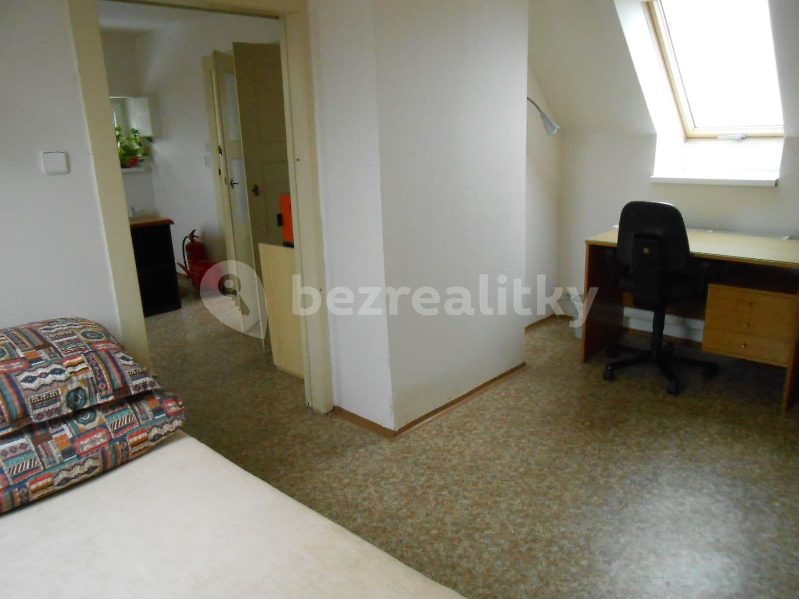 1 bedroom with open-plan kitchen flat to rent, 40 m², Roztylské sady, Prague, Prague 1 bedroom with open-plan kitchen flat to rent, 40 m², Roztylské sady, Prague, Prague