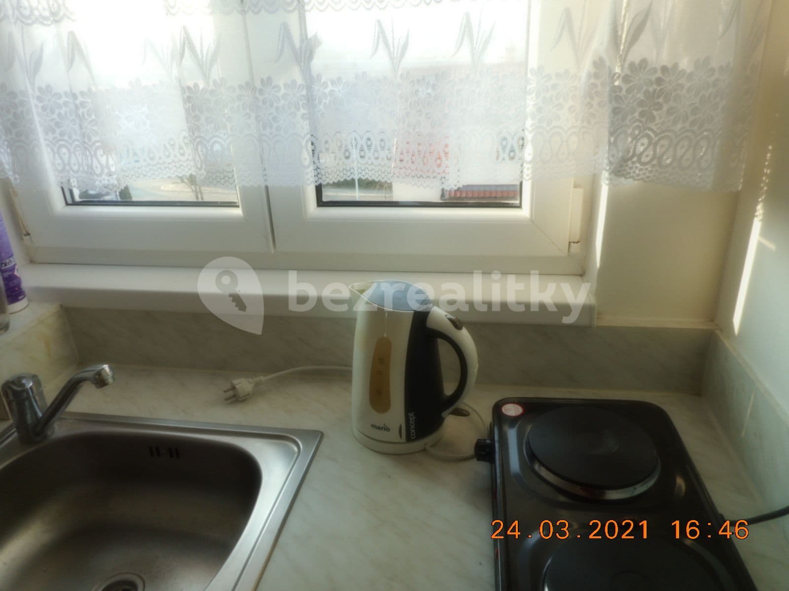 1 bedroom with open-plan kitchen flat to rent, 40 m², Roztylské sady, Prague, Prague 1 bedroom with open-plan kitchen flat to rent, 40 m², Roztylské sady, Prague, Prague
