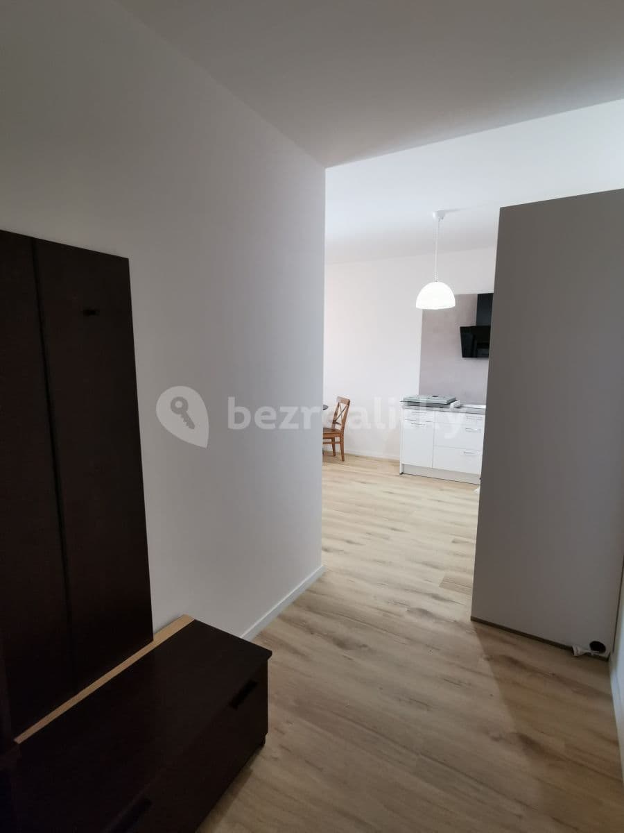 2 bedroom flat to rent, 54 m², Piaristická, Nitra, Nitriansky Region 2 bedroom flat to rent, 54 m², Piaristická, Nitra, Nitriansky Region