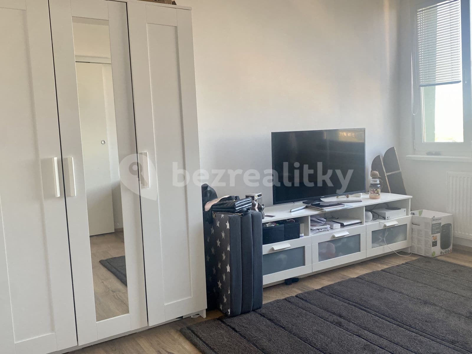 1 bedroom with open-plan kitchen flat to rent, 44 m², Jabloňová, Prague, Prague 1 bedroom with open-plan kitchen flat to rent, 44 m², Jabloňová, Prague, Prague