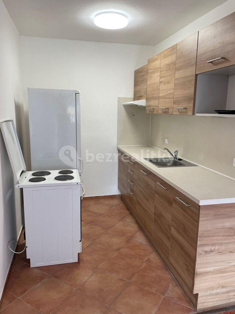 1 bedroom with open-plan kitchen flat to rent, 41 m², Karly Machové, Beroun, Středočeský Region