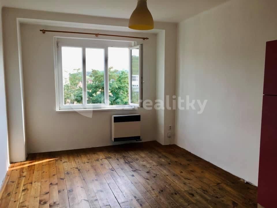 Small studio flat to rent, 31 m², Přípotoční, Prague, Prague Small studio flat to rent, 31 m², Přípotoční, Prague, Prague