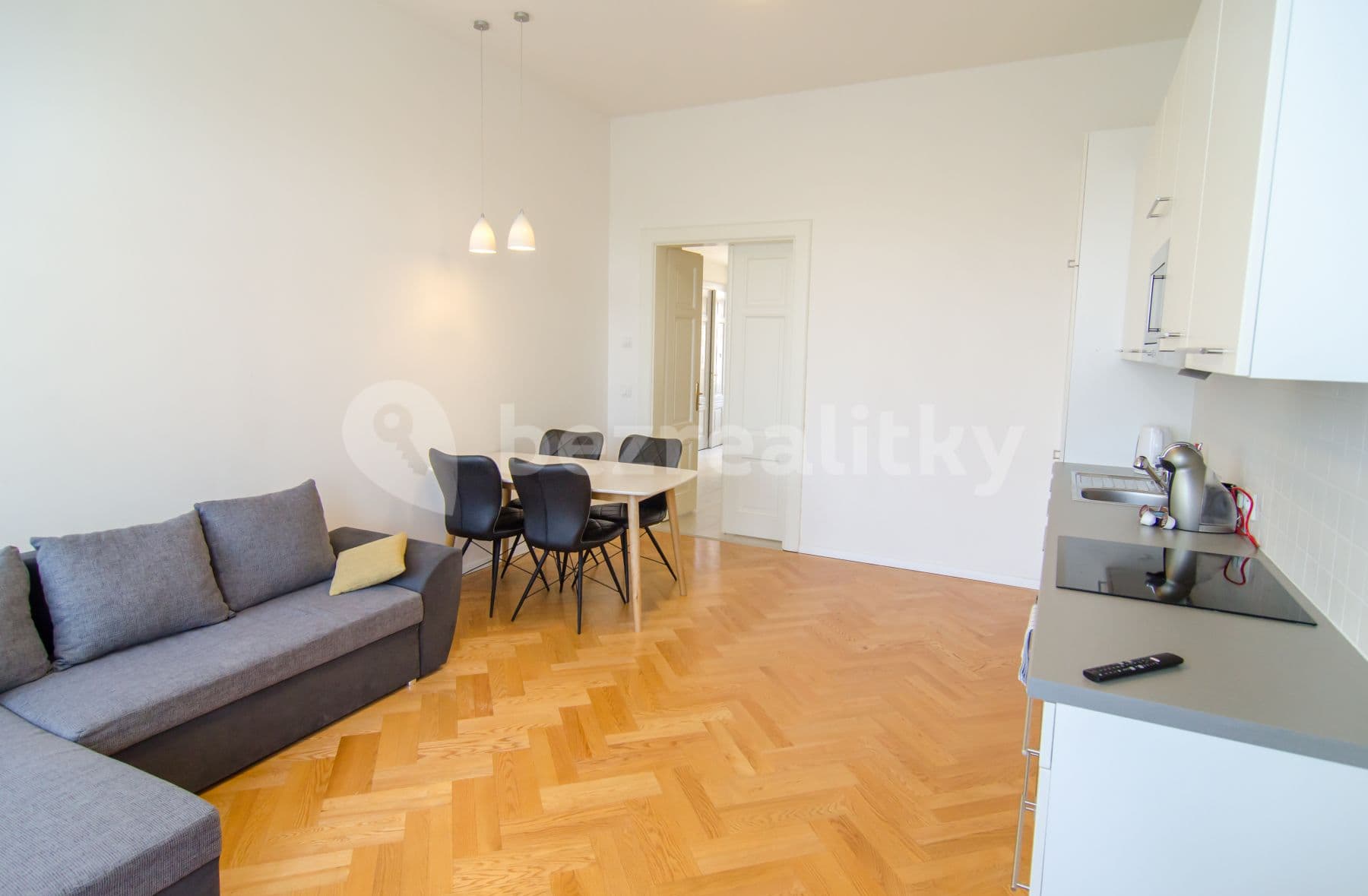 1 bedroom with open-plan kitchen flat to rent, 48 m², Kaizlovy sady, Prague, Prague 1 bedroom with open-plan kitchen flat to rent, 48 m², Kaizlovy sady, Prague, Prague