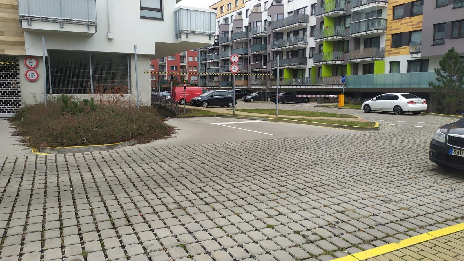 garage to rent, 18 m², Makedonská, Prague, Prague garage to rent, 18 m², Makedonská, Prague, Prague