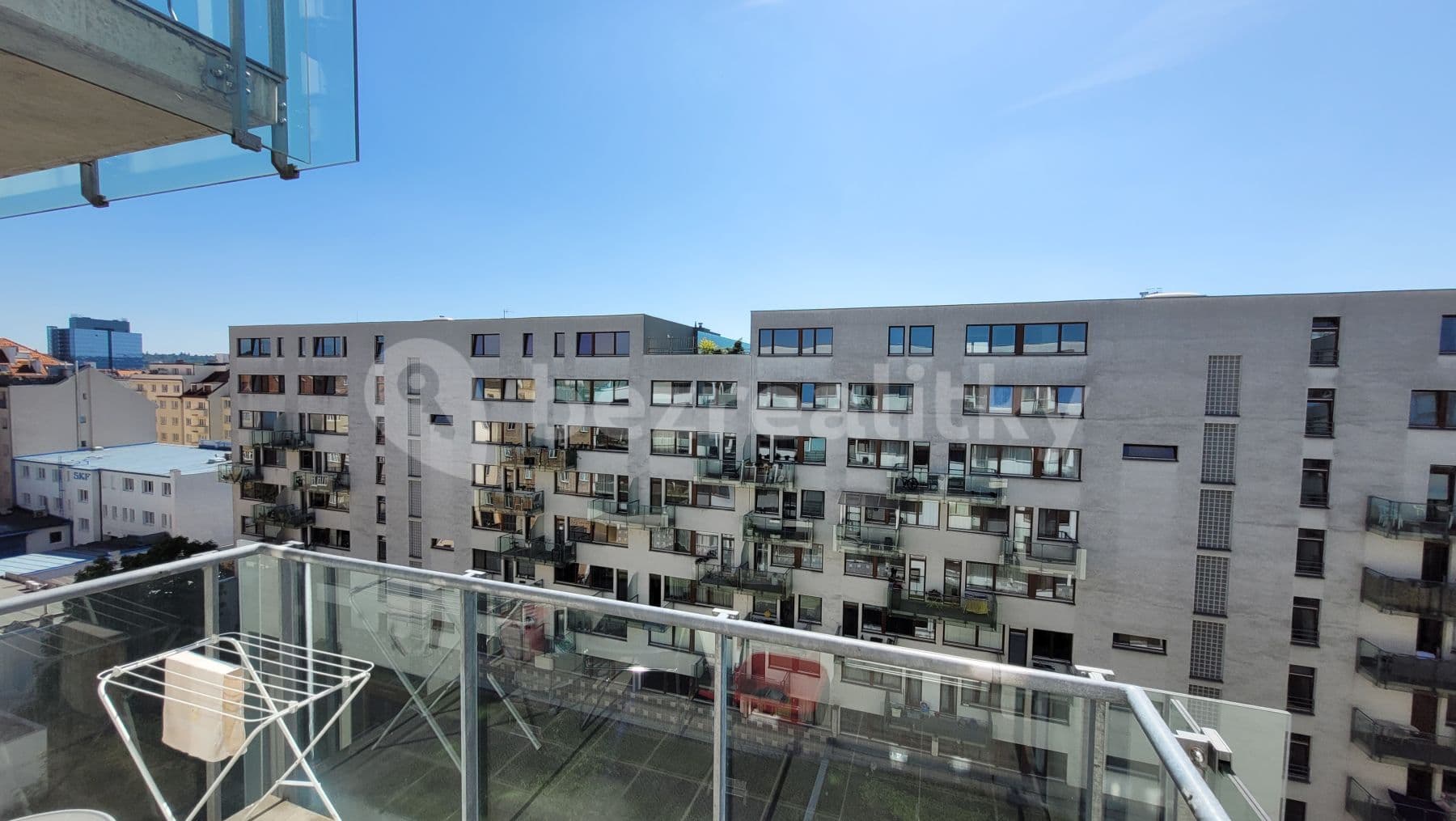 Studio flat to rent, 38 m², Poupětova, Prague, Prague Studio flat to rent, 38 m², Poupětova, Prague, Prague