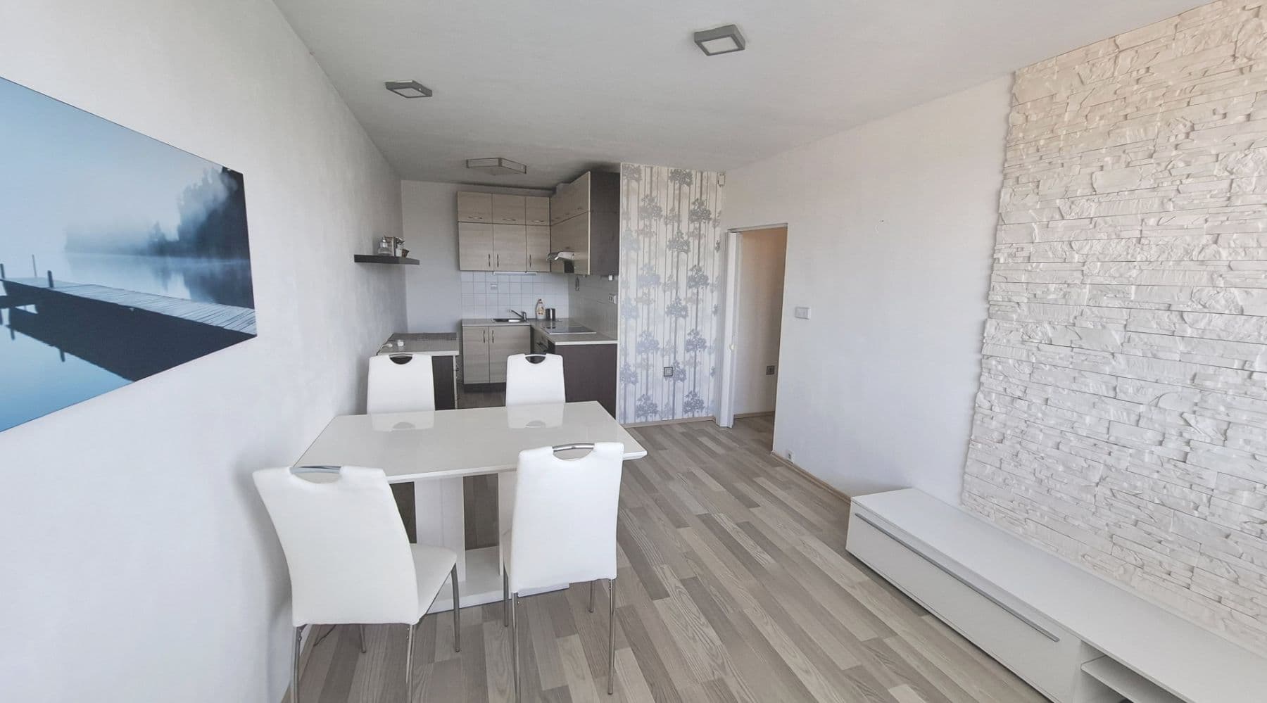 1 bedroom with open-plan kitchen flat to rent, 44 m², Havlíčkova, Čerčany, Středočeský Region 1 bedroom with open-plan kitchen flat to rent, 44 m², Havlíčkova, Čerčany, Středočeský Region