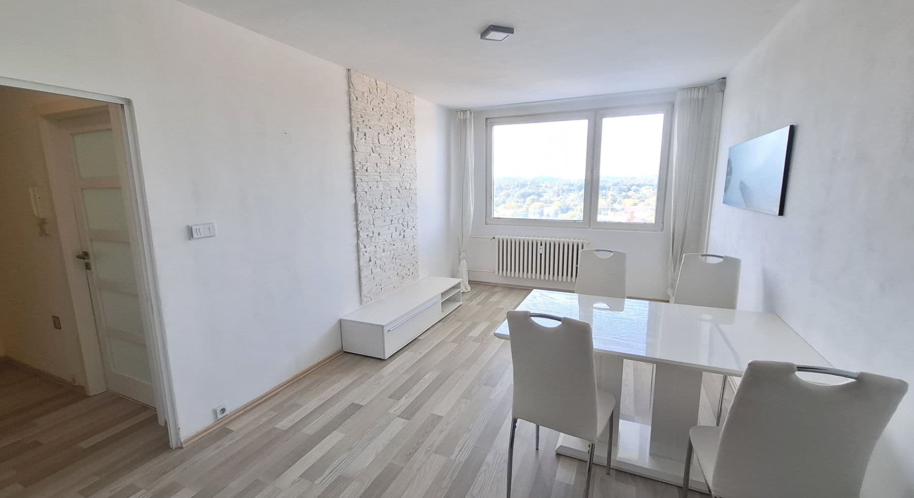 1 bedroom with open-plan kitchen flat to rent, 44 m², Havlíčkova, Čerčany, Středočeský Region 1 bedroom with open-plan kitchen flat to rent, 44 m², Havlíčkova, Čerčany, Středočeský Region