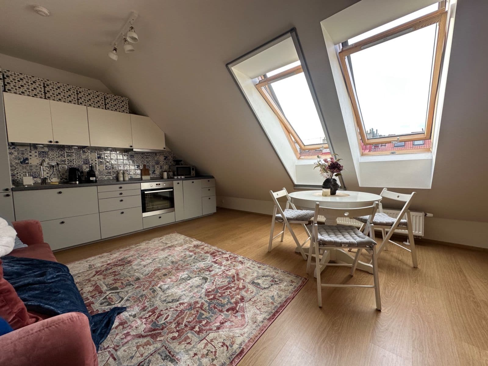 1 bedroom with open-plan kitchen flat to rent, 47 m², Drahobejlova, Prague, Prague 1 bedroom with open-plan kitchen flat to rent, 47 m², Drahobejlova, Prague, Prague