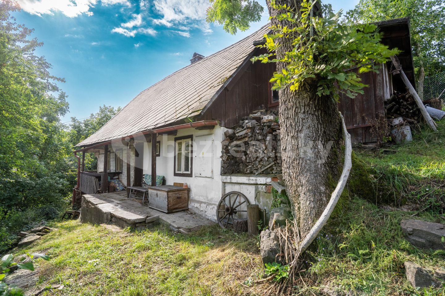 recreational property for sale, 262 m², Sobkovice, Pardubický Region
