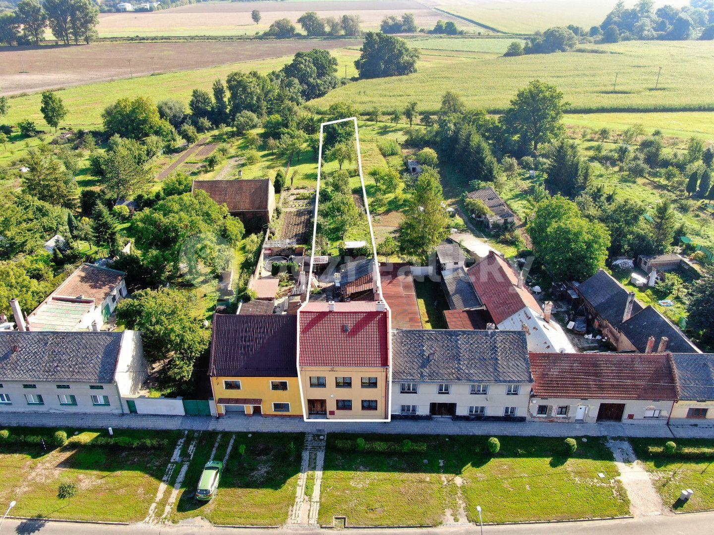 house for sale, 250 m², Padlých hrdinů, Kojetín, Olomoucký Region