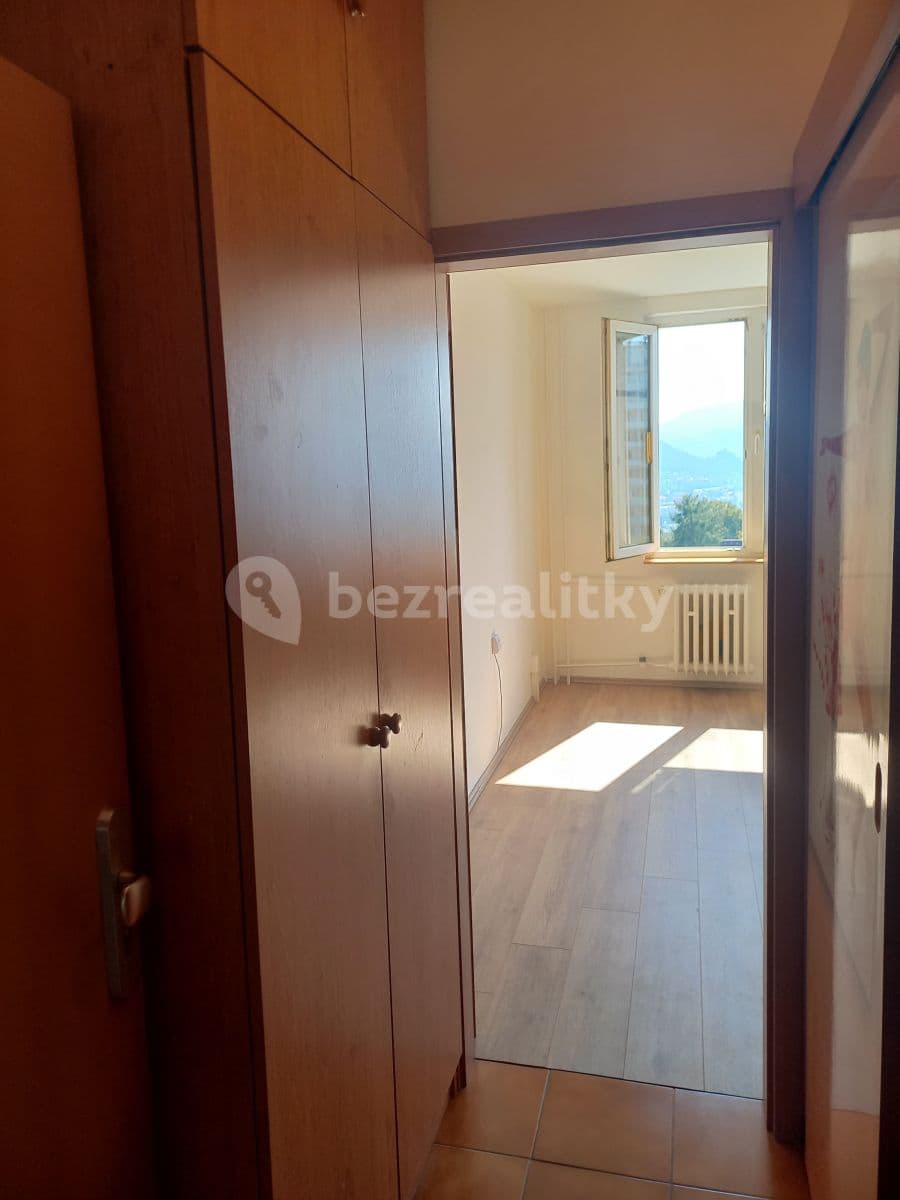Studio flat to rent, 21 m², SNP, Ústí nad Labem, Ústecký Region Studio flat to rent, 21 m², SNP, Ústí nad Labem, Ústecký Region