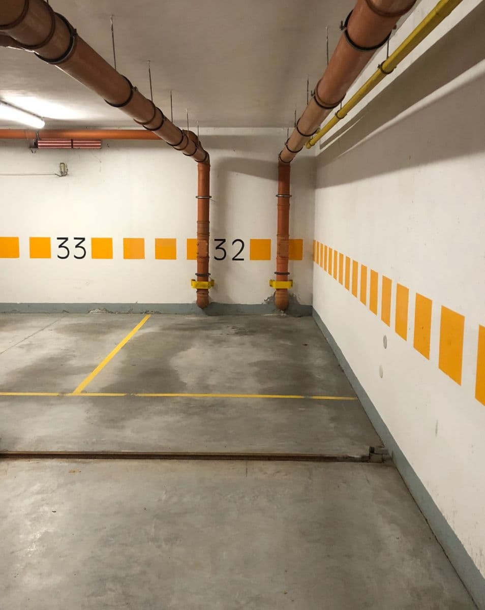 garage to rent, 11 m², U Kříže, Prague, Prague garage to rent, 11 m², U Kříže, Prague, Prague