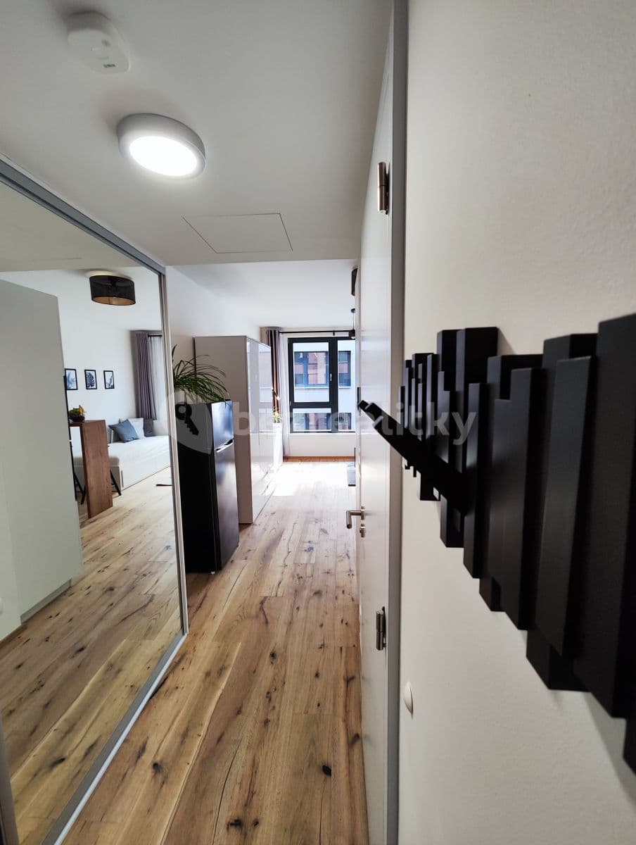 Studio flat to rent, 28 m², Sokolovská, Prague, Prague Studio flat to rent, 28 m², Sokolovská, Prague, Prague