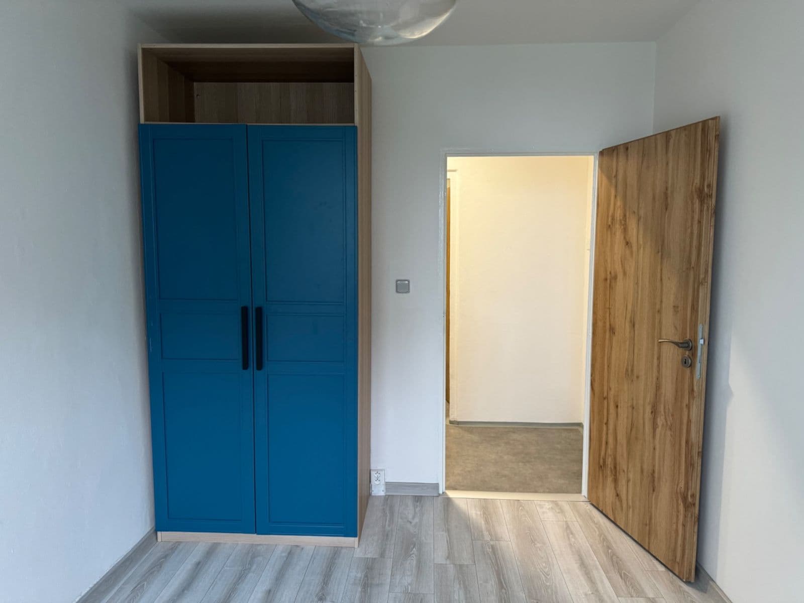 1 bedroom with open-plan kitchen flat to rent, 43 m², Ciolkovského, Prague, Prague 1 bedroom with open-plan kitchen flat to rent, 43 m², Ciolkovského, Prague, Prague